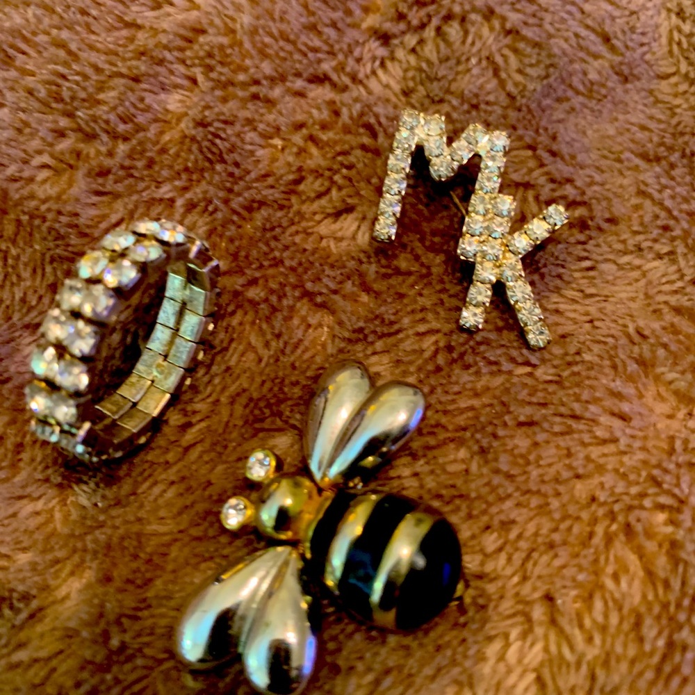 Cute pins and ring